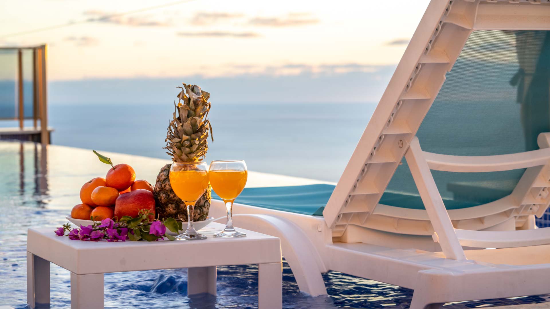 Villa Spring 1 Deniz Manzaralı Isıtmalı Havuzlu Jakuzili Kiralık Yazlık Villa