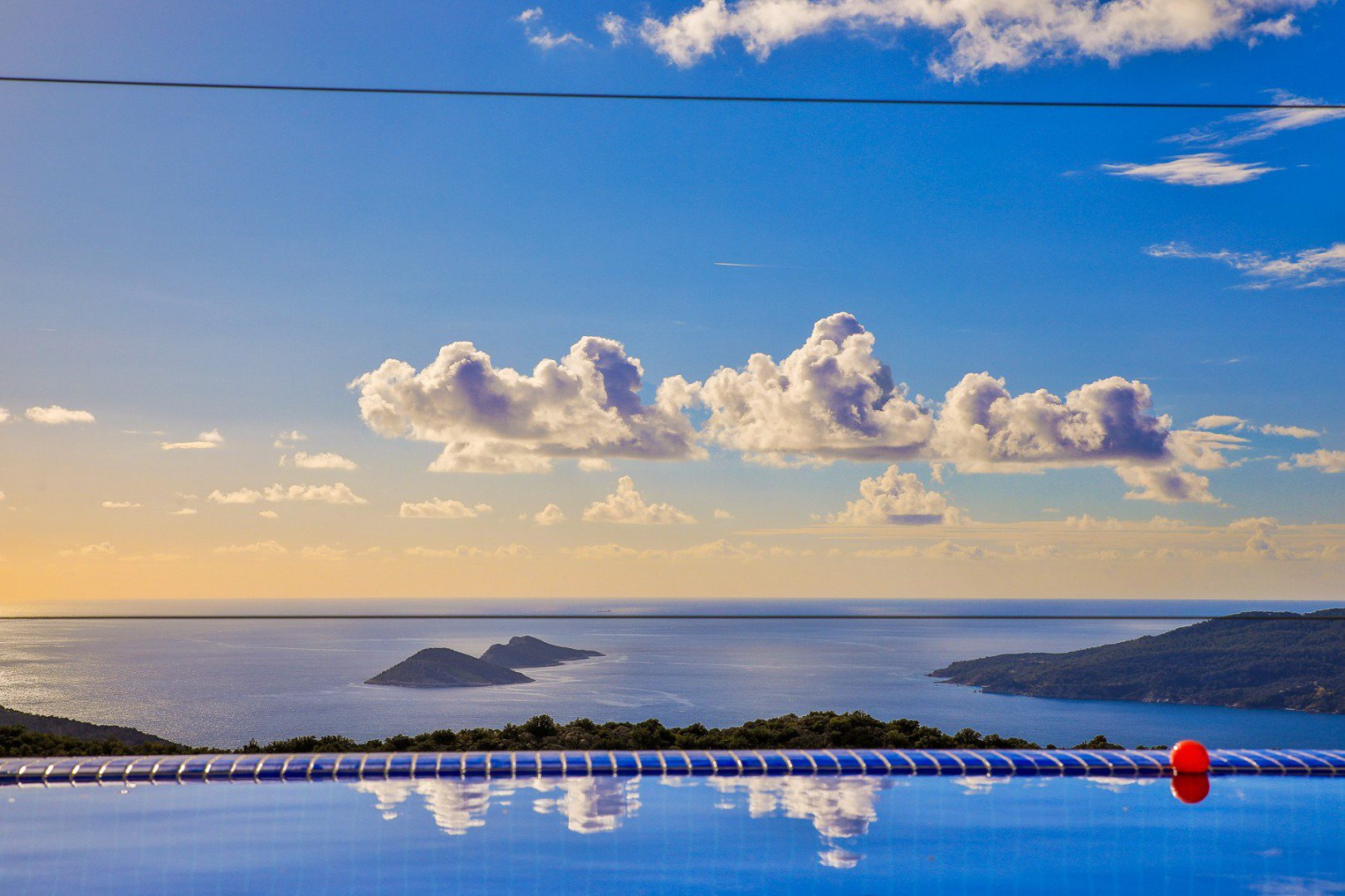 Villa Dream House Deniz Manaralı Jakuzili Balayı Villası