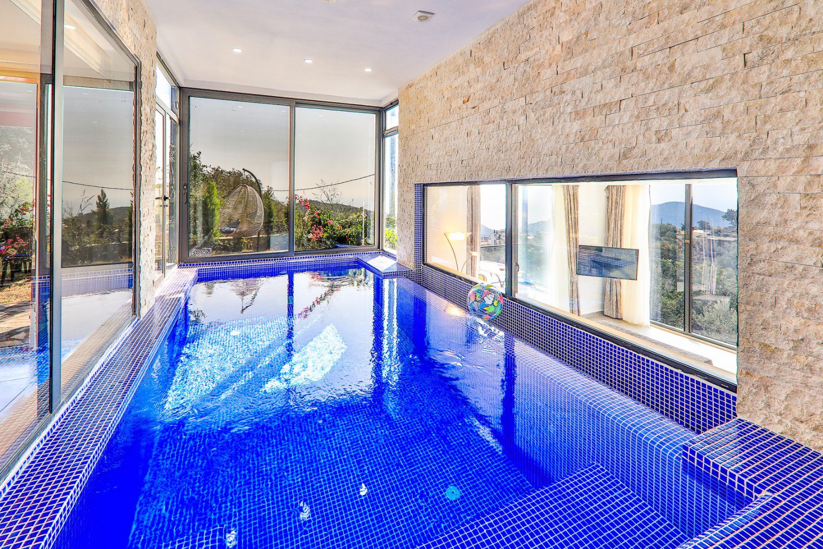 0-villahanem-nort-blue-kiralik-villa-1_630.jpg