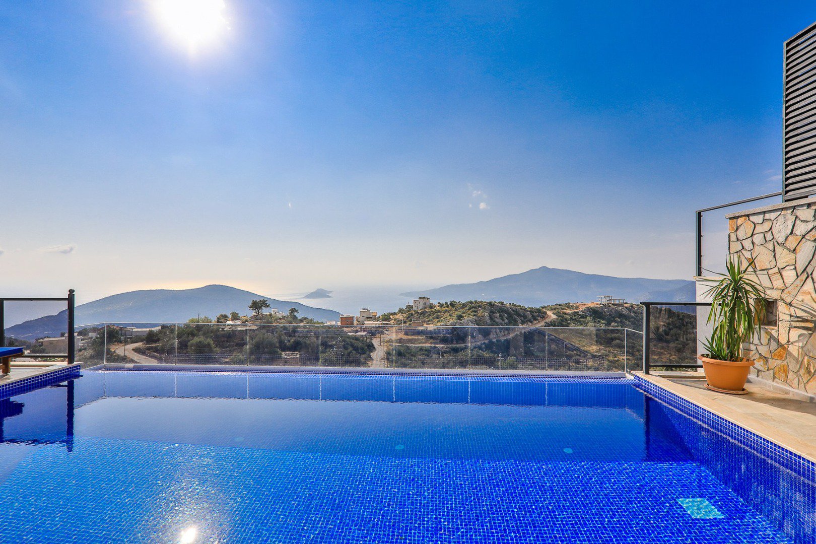 2-villahanem-blue-star-kiralik-villa-4_209.jpg
