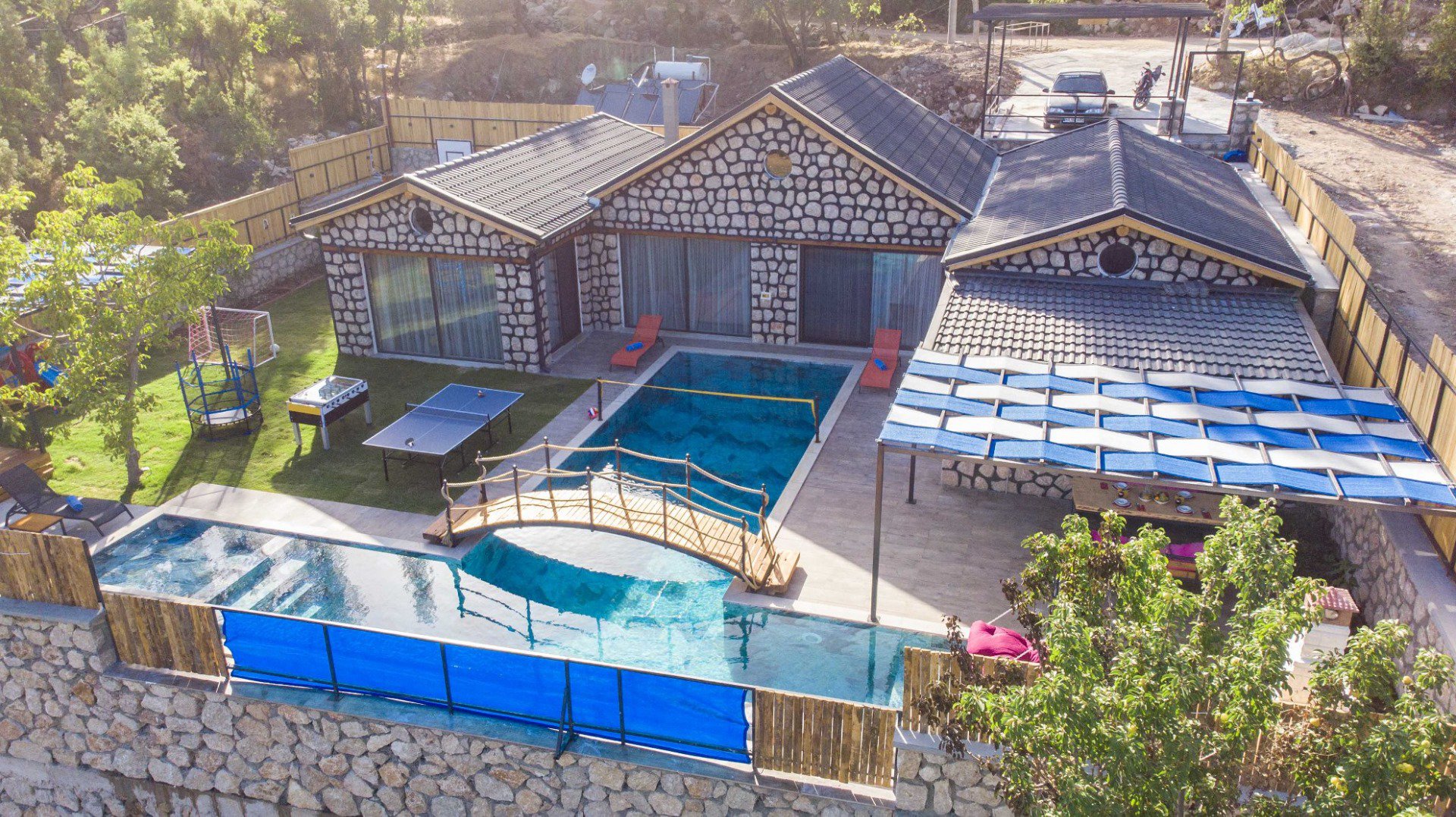 Villa Big Boss Havuzu Korunaklı Jakuzili Kiralık Balayı Villası