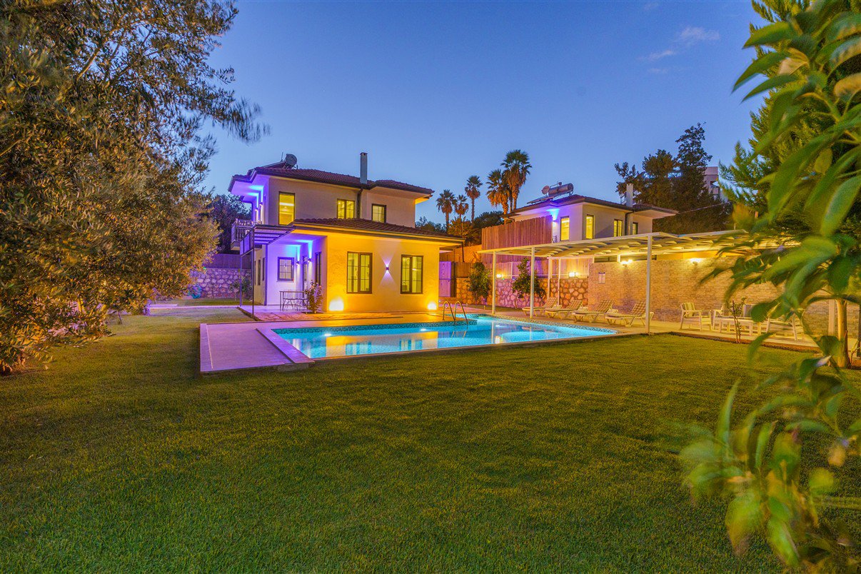 Villa Sazak Duo Patara Jakuzili Doğa İçerisinde Kiralık Villa
