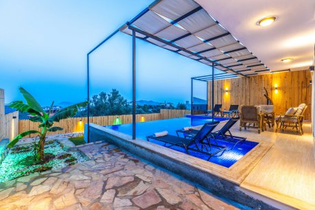 Villa Albedo Deniz Manzaralı Jakuzili Kiralık Balayı Villası