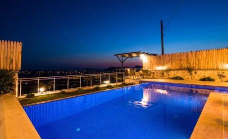 Villa Bade Doğa İçerisinde Bahçeli Balayı Kiralık Villası