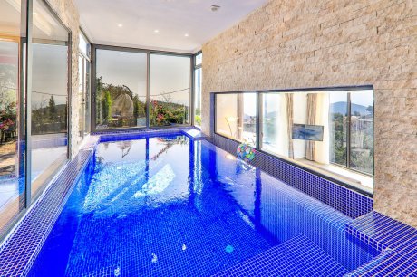 Villa North Star Isıtmalı Havuzlu Deniz Manzaralı Jakuzili Kiralık Balayı Villası