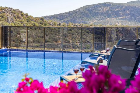 Villa Zumak İstanbul Ultra Lüks Kiralık Yazlık Tatil Villası