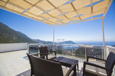 Villa Keyif Merkezi Deniz Manzaralı Jakuzili Korunaklı Havuzlu Villa