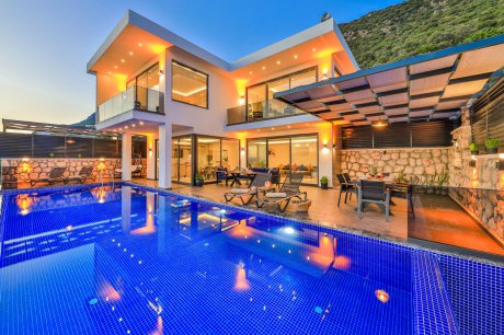 Villa Gardenya Lüks Deniz Manzaralı Kiralık Villa