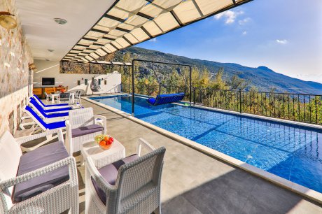 Çocuk Havuzlu veya Sığ Havuzlu Villalar