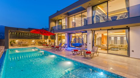 Villa Best Merkezi Isıtmalı Havuzlu Saunalı Hamamlı Jakuzili Kiralık Balayı Villası 