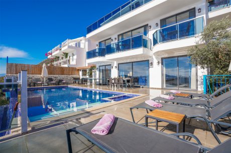 Villa Yeni